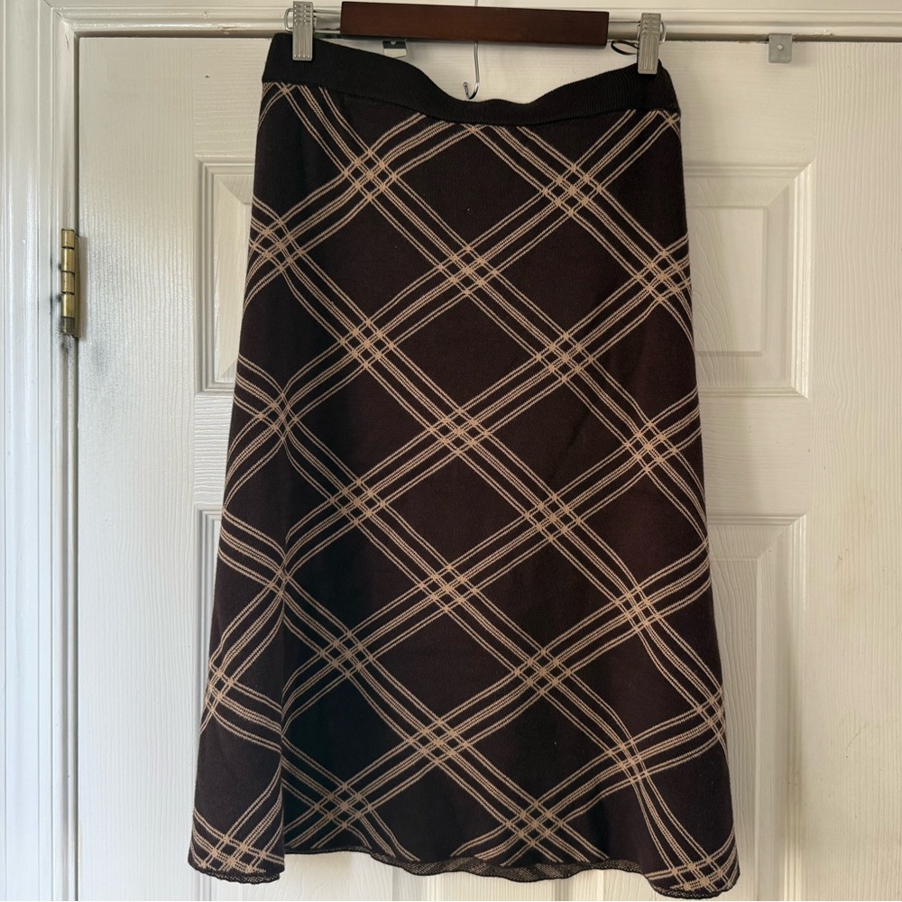 Brown flannel skirt size XL- ninety clothing co. See video’ 🩵🩵